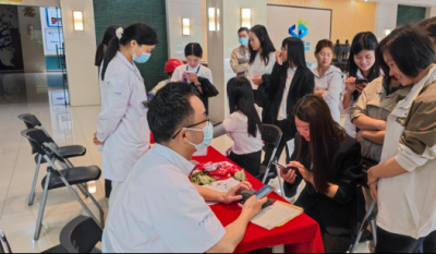 把脈問(wèn)診送健康，暖心服務(wù)進(jìn)企業(yè)——合肥高科攜手廣瑞醫(yī)療開(kāi)展“健康進(jìn)企業(yè)”義診活動(dòng)